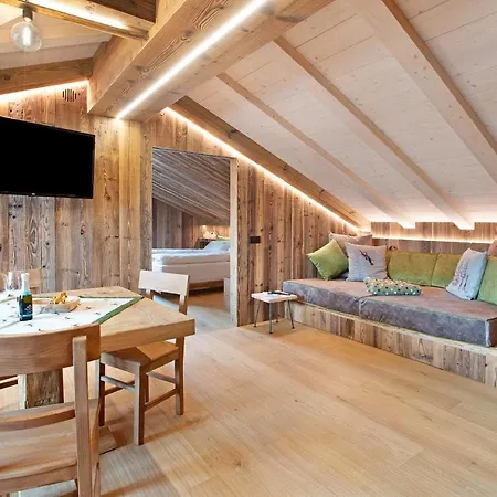 Chalet Epi Lägenhet Livigno